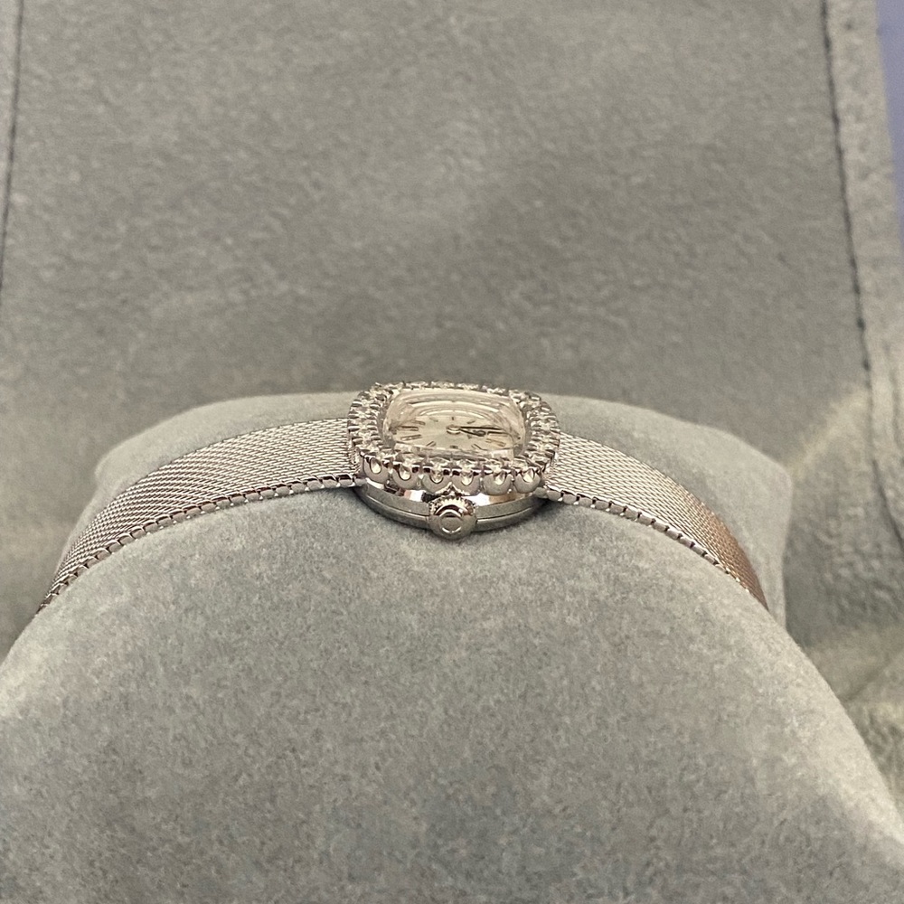 Vintage Omega Ladies Diamond Luxury Watch - Picture 4 of 7